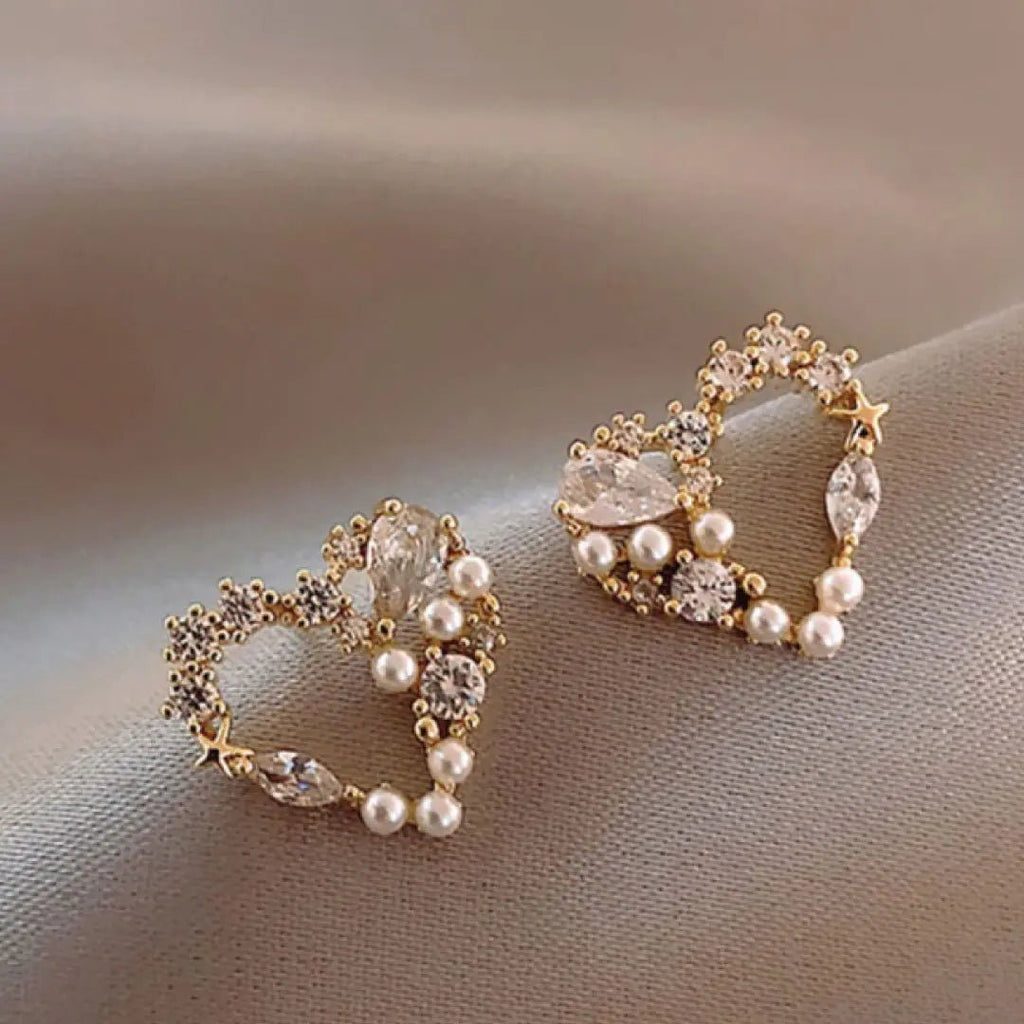 Seth Earrings | Romantic Heart - Shaped Crystal & Pearl Drops - Hippopotamus Barn